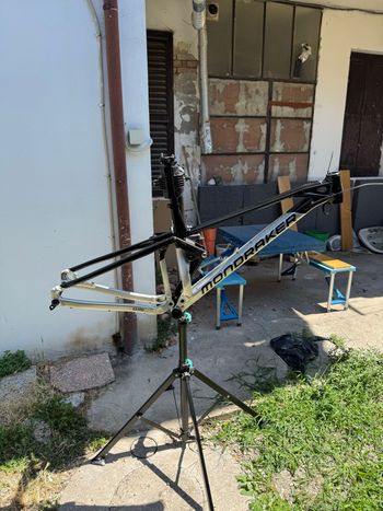 Używany Mondraker Foxy 2021 Frameset 2021 MTB