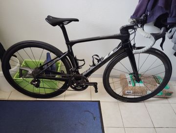 Used Scott Foil Premium 2017 2017 Road & Gravel, Black — image 1 of 3