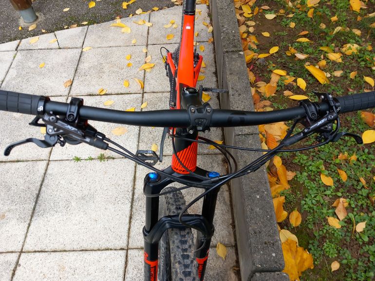 Brugt Orbea OIZ H30 2020 2020 Mountainbike — billede 4 af 11