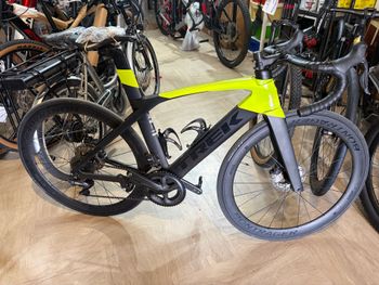 Used Trek Madone SLR 6 Gen 6 2023 2023 Road & Gravel