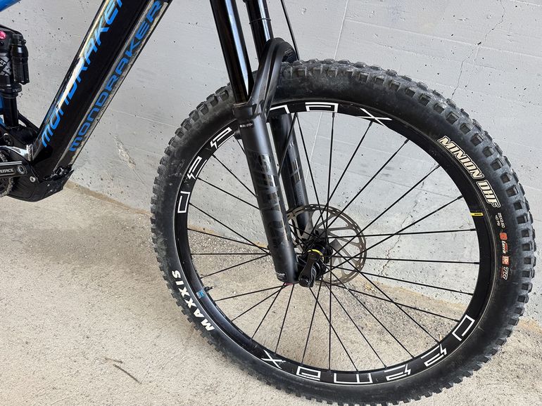 Mondraker CRAFTY R 2023 2023 Mountainbike usato, Blu — immagine 3 di 12