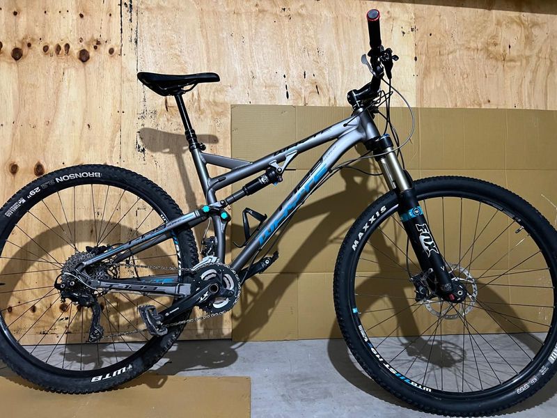 Used Whyte Custom Shimano Deore XT 2018 MTB