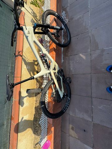 Tweedehands YT Custom SRAM GX Eagle AXS (T-Type) 2020 MTB