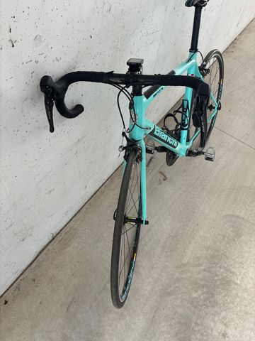 Used Bianchi Sempre Pro 2019 2019 Road & Gravel, Blue — image 8 of 8
