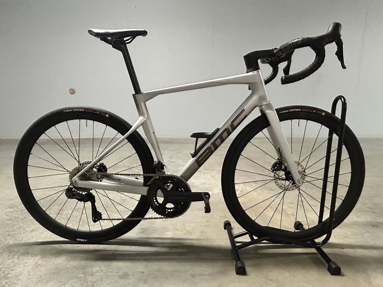 Brugt BMC Roadmachine 01 FOUR 2024 2024 Road & Gravel — billede 7 af 15