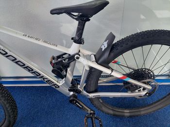 Tweedehands Mondraker FACTOR 26 2023 2023 Youth — afbeelding 3 van 6