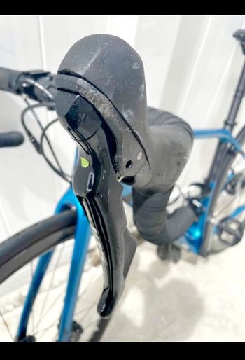 Used Felt Custom Shimano Ultegra 2022 Road & Gravel, Blue — image 4 of 9