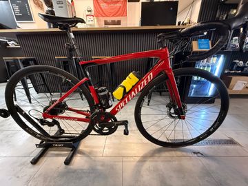 Brugt Specialized Tarmac SL6 Sport 2023 2023 Road & Gravel