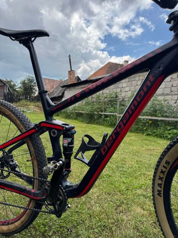 Used Bergamont Contrail Pro 2020 2020 Mountainbike, Red, 29 — image 6 of 9