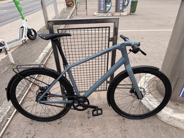 Tweedehands Canyon Commuter 9 LTD 2022 2022 Urban & Touring