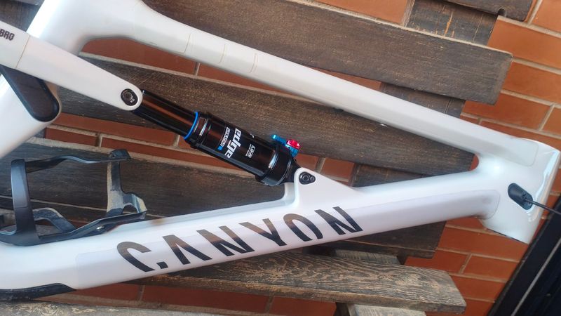 Käytetty Canyon Spectral 125 CF 9 2023 Frameset 2023 MTB