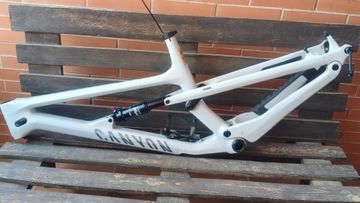Używany Canyon Spectral 125 CF 9 2023 Frameset 2023 Mountainbike — zdjęcie 2 z 17