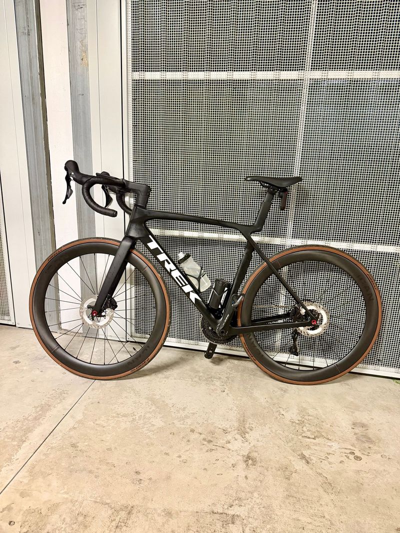 Used Trek Madone SL 5 Gen 8 2025 2025 Road & Gravel