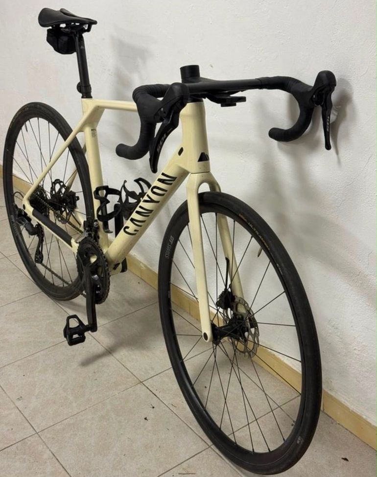 Brugt Canyon Endurace Shimano 105 2024 Road & Gravel — billede 3 af 4