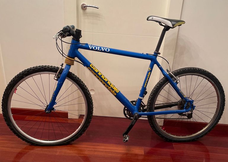 Cannondale caad3 Custom Shimano Deore XT 2000 Mountainbike usato, Blu — immagine 2 di 3