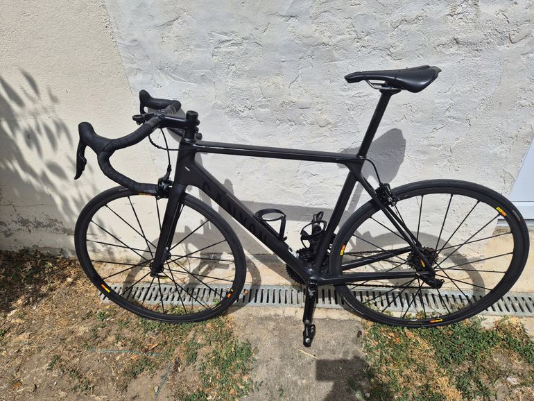 Brugt Canyon Ultimate CF SL Upgradé 2020 Road & Gravel — billede 4 af 8