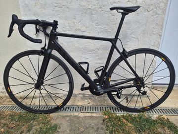 Canyon Ultimate CF SL Upgradé 2020 Road & Gravel usato