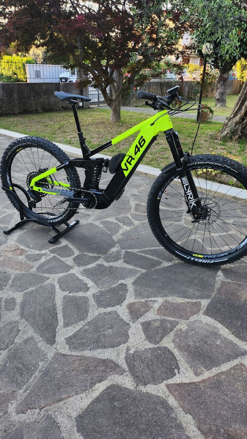 Used VR46 Custom SRAM GX Eagle 2025 MTB
