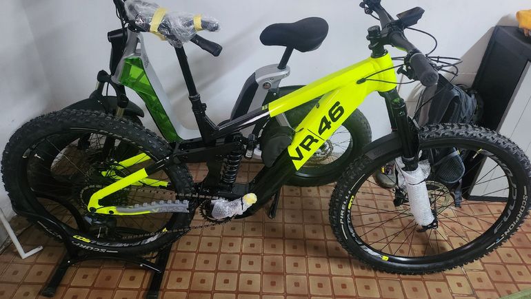 Używany VR46 Custom SRAM GX Eagle 2025 Mountainbike — zdjęcie 3 z 3