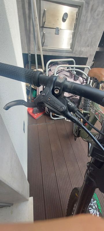 Used Specialized Bighit Other 2007 Mountainbike, Green — image 5 of 6
