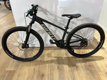 Použité Giant Talon 4 2024 2024 Mountainbike — obrázek 2 z 3