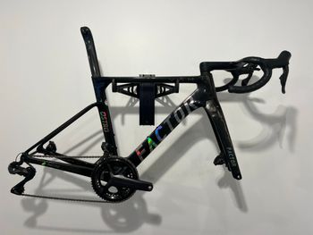 Used Factor OSTRO VAM Shimano Ultegra Di2 8170 2023 Frameset 2023 Road & Gravel