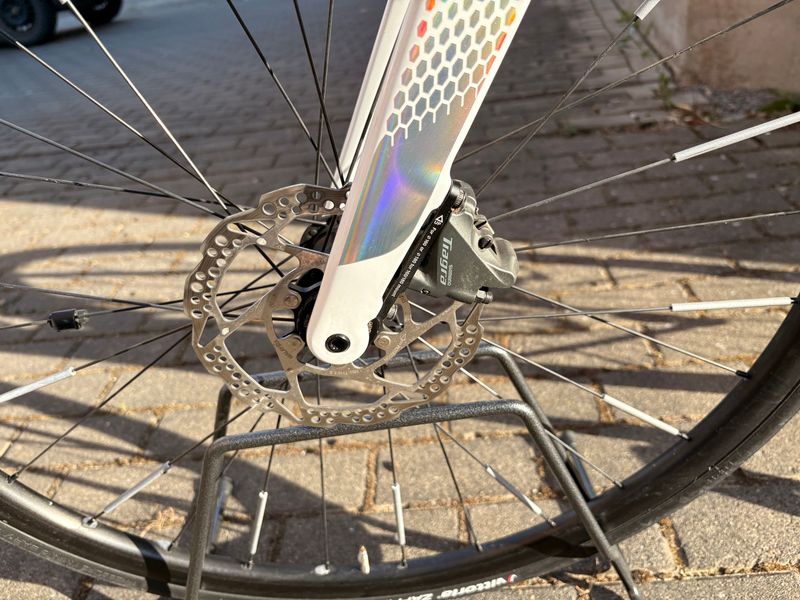 Used Orbea ORCA M40 2022 2022 Road & Gravel, White — image 5 of 5