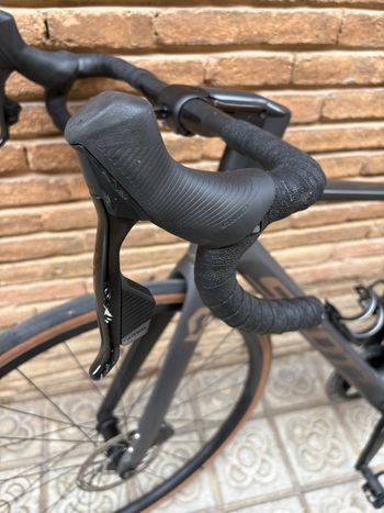 Brugt Scott Addict RC 30 2024 2024 Road & Gravel — billede 6 af 9
