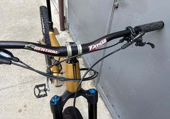 Brugt Orbea RALLON M10 2023 2023 Mountainbike — billede 5 af 6