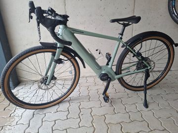 Gebrauchtes Cannondale Synapse Neo SE 2022 2022 Road & Gravel, Grün — Bild 2 von 12