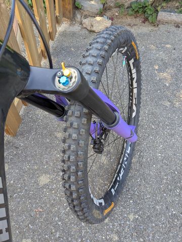 Used Propain SPINDRIFT 4 CF Performance 2024 2024 Mountainbike, Black, 27.5 — image 9 of 11