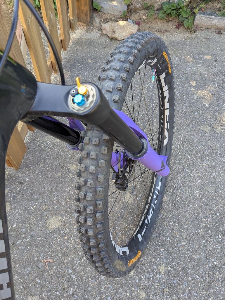 Propain SPINDRIFT 4 CF Performance 2024 2024 Mountainbike usato, Nero — immagine 9 di 11
