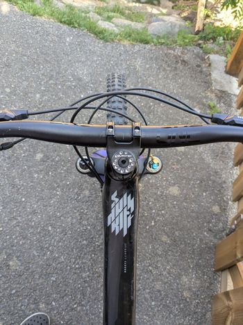 Propain SPINDRIFT 4 CF Performance 2024 2024 Mountainbike usato, Nero — immagine 7 di 11