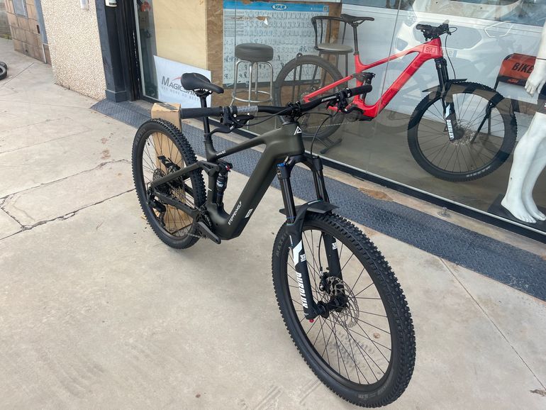 Steppenwolf Custom SRAM X7 2026 Mountainbike d'occasion — image 2 sur 11