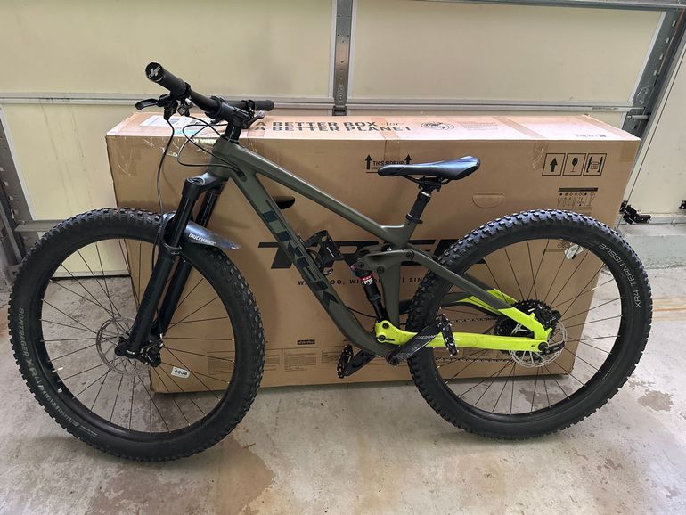 Used Trek Full Stache 8 2019 2019 Mountainbike, Green, 29 — image 2 of 3