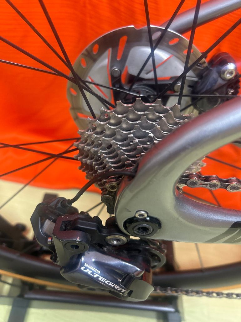 Isaac Meson Shimano Ultegra Di2 2022 Road & Gravel usato, Grigio chiaro — immagine 3 di 9