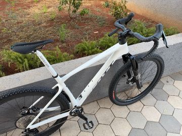 Used Scott Scale Shimano GRX 2025 Road & Gravel, White — image 5 of 6