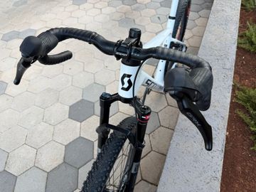 Used Scott Scale Shimano GRX 2025 Road & Gravel, White — image 2 of 6