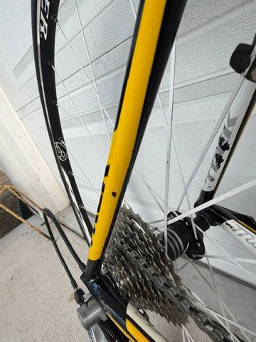 Used Trek Madone 6.2 2011 2011 Road & Gravel, Black — image 14 of 15