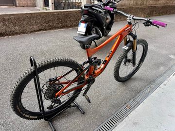 Gebrauchtes Giant Reign SRAM GX Eagle 2022 2022 Mountainbike, Orange, 29 — Bild 2 von 8
