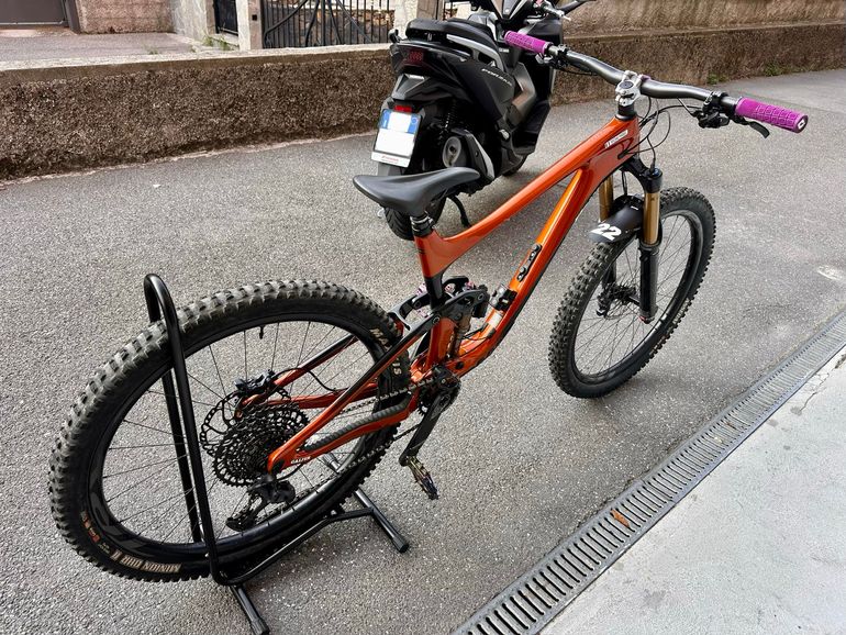 Brugt Giant Reign SRAM GX Eagle 2022 2022 Mountainbike — billede 2 af 8