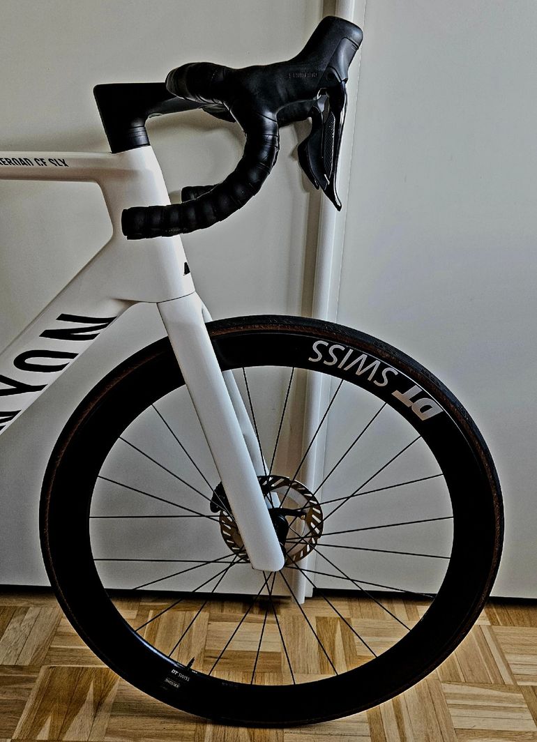 Brugt Canyon Aeroad CF SLX 7 Di2 2025 2025 Road & Gravel — billede 2 af 9