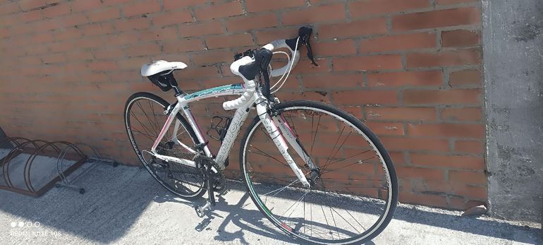 Gebrauchtes Bianchi Custom Shimano 105 2013 Road & Gravel, Weiß — Bild 3 von 4
