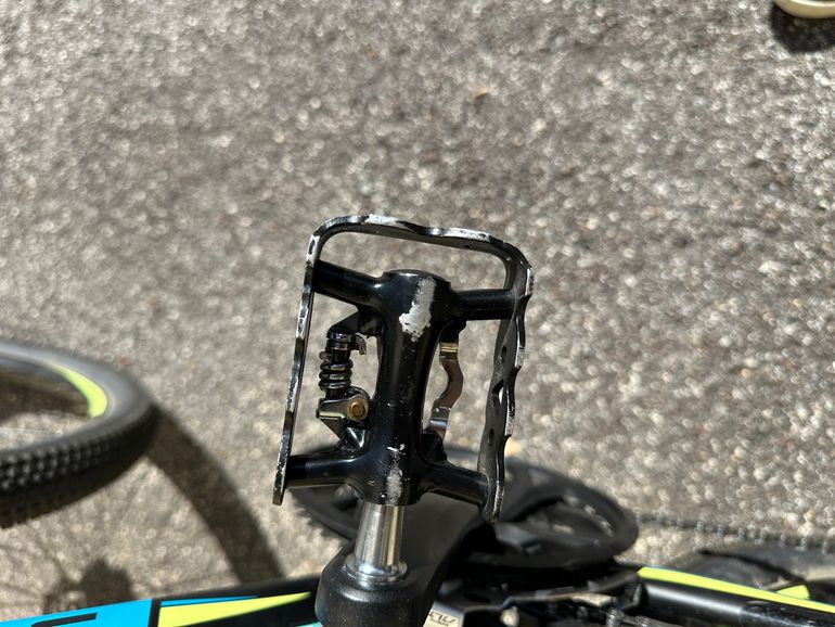 Bianchi Kuma 27.2 2017 2017 Mountainbike usato, Nero — immagine 12 di 13
