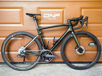 Specialized Tarmac SL7 Expert Ultegra Di2 2023 2023 Road & Gravel usato