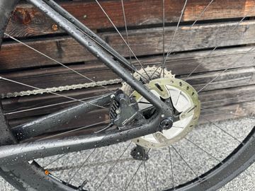 Tweedehands Giant Defy, Advanced Pro 2 2021 2021 Road & Gravel — afbeelding 2 van 6