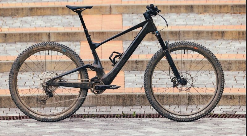 Used Scott Lumen eRIDE 910 2024 2024 Mountainbike, Black, 29 — image 1 of 3