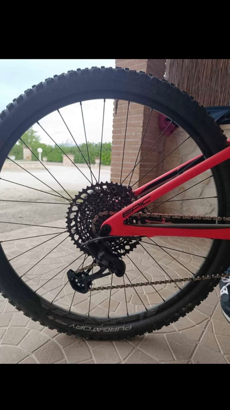 Gebrauchtes Specialized Epic 8 Comp 2024 2024 Mountainbike, Rot, 29 — Bild 4 von 5