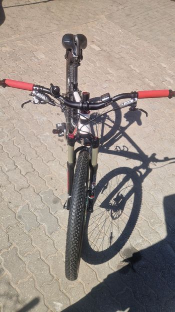 Gebrauchtes Accent Peak29 2018 Mountainbike, Weiß — Bild 2 von 6
