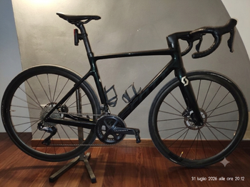 Used Scott Addict RC 2023 Road & Gravel
